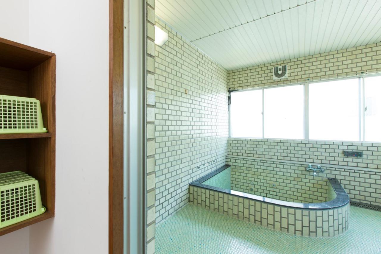 Sunset Breeze Hota Bed & Breakfast Kyonan Exterior photo