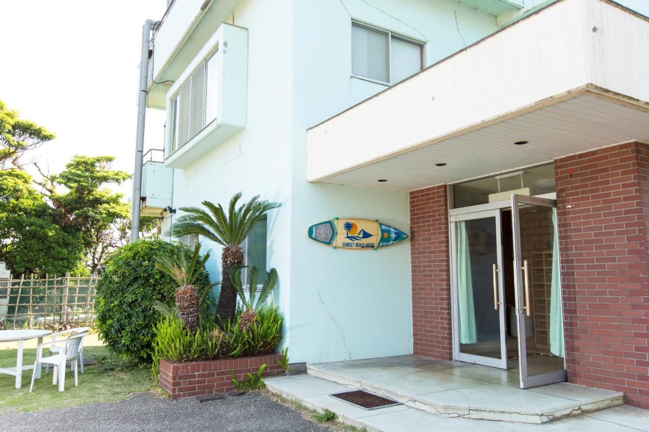 Sunset Breeze Hota Bed & Breakfast Kyonan Exterior photo